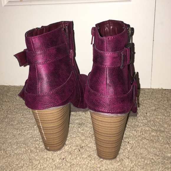 Booties - Picture 4 of 6